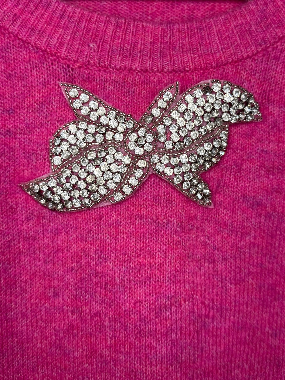 CeCe Bright Pink Puff-Sleeve Crewneck Sweater with Crystal Brooch Size M - Picture 7 of 7